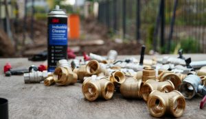 blue and brown labeled can