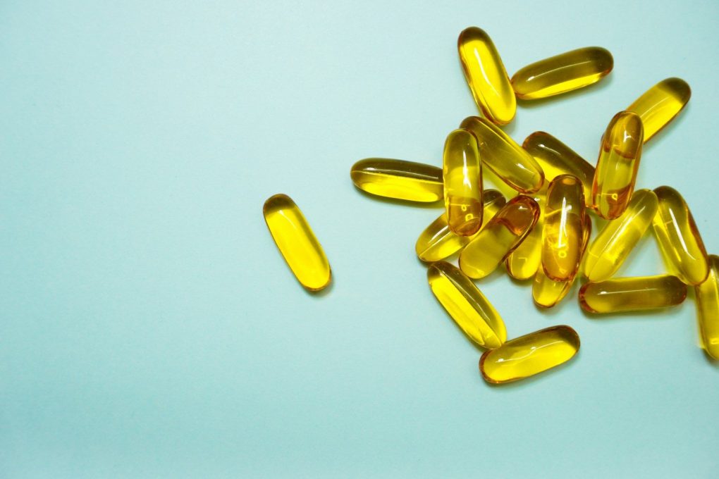 Photo by Leohoho brown and yellow medication tablets